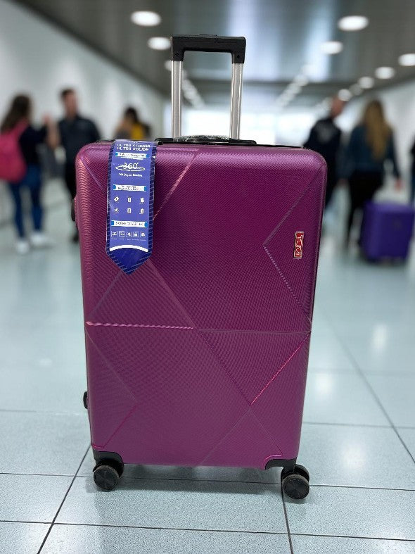 Tumi-Style Hard-Shell Luggage – Ultra-Strong, 360° Spinner Wheels, Lightweight, Stylish Travel Suitcase